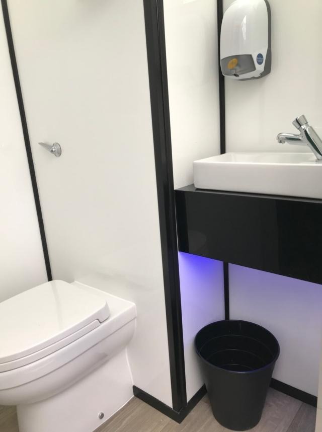 Compact Unit Interior WC